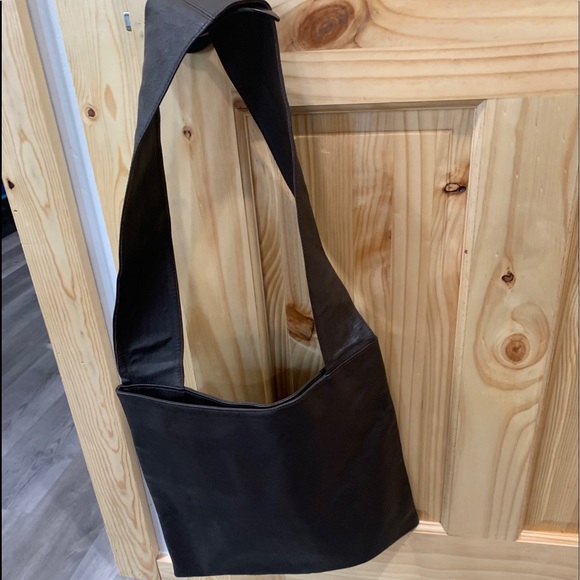 Bag - Picture 1 of 3